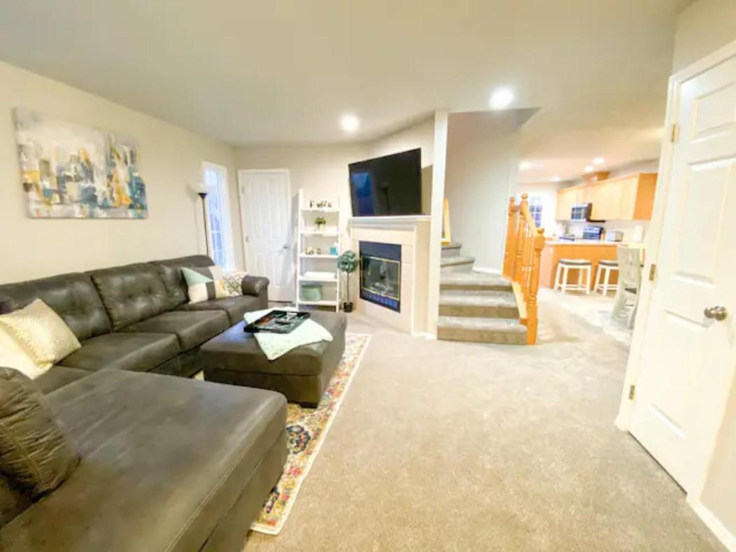 The Getaway Se Boise Condo Across The Street From Greenbelt, Bown Crossing And Boise River 3Bd 3Bath, 4 Beds! Lovely, Homey, Dining Table Seats 6 Eksteriør billede