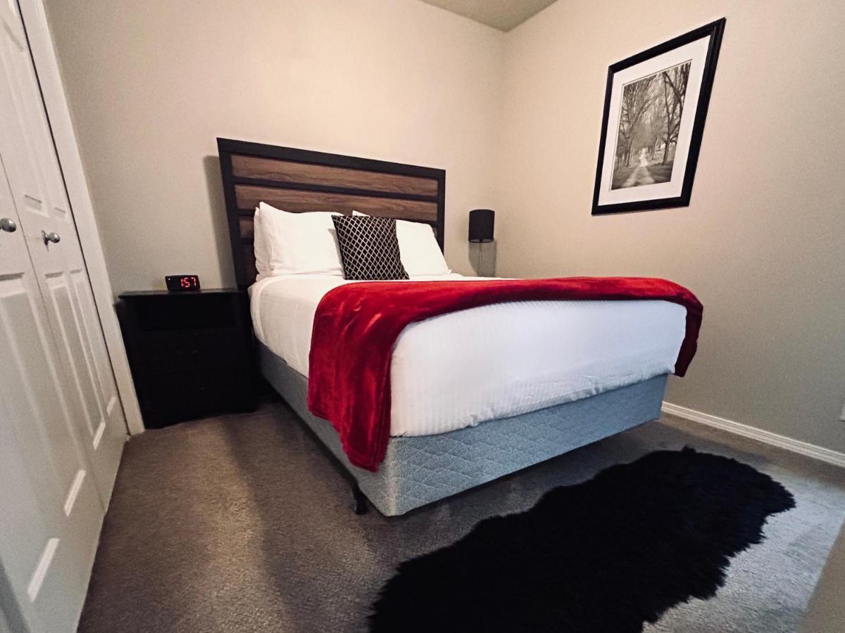 The Getaway Se Boise Condo Across The Street From Greenbelt, Bown Crossing And Boise River 3Bd 3Bath, 4 Beds! Lovely, Homey, Dining Table Seats 6 Eksteriør billede