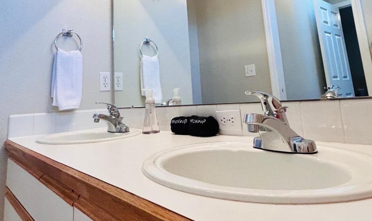 The Getaway Se Boise Condo Across The Street From Greenbelt, Bown Crossing And Boise River 3Bd 3Bath, 4 Beds! Lovely, Homey, Dining Table Seats 6 Eksteriør billede
